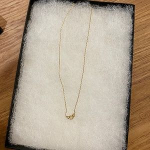 Dainty Diamond necklace